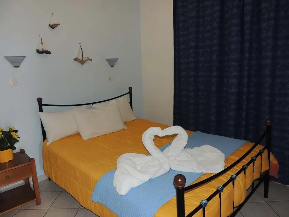 INTERIOR SMALL ROOM APARTMENT N(4) AEOLOS AMMOULIANI