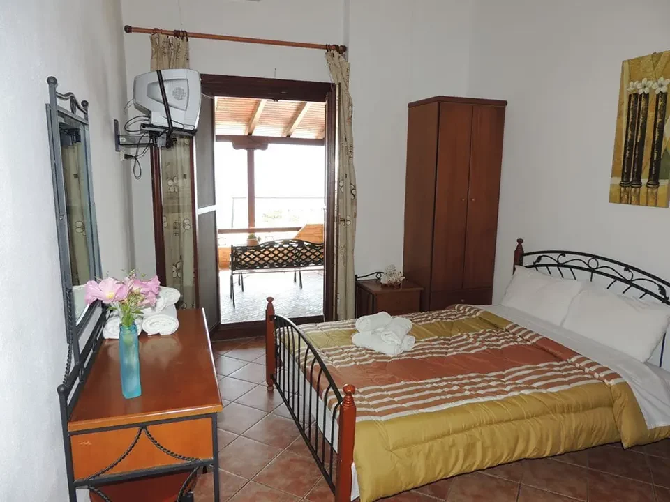 BED APARTMENT N(B) AEOLOS AMMOULIANI