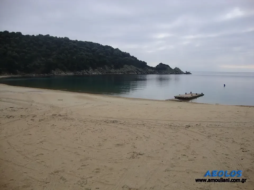 KARAGATSIA BEACH AMMOULIANI CHALKIDIKI